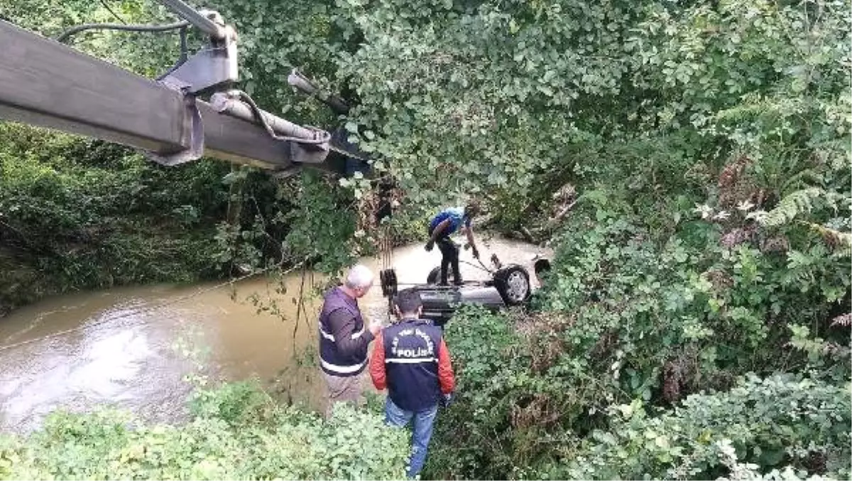 Otomobili Derede Bulunan Büfeci Kayıp