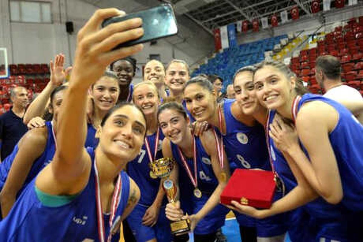 Özgecan Kadınlar Basketbol Turnuvası\'nın Şampiyonu: Ogm Ormanspor