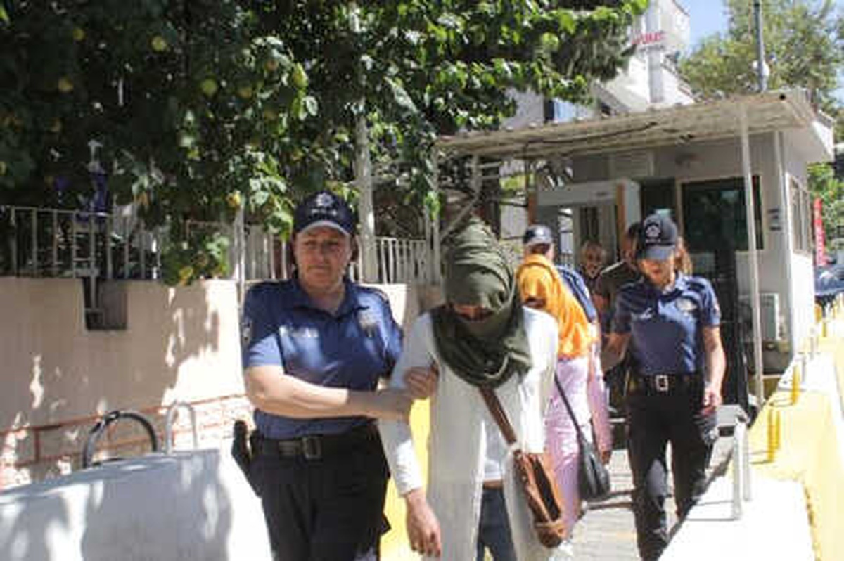 Pazarcık\'ta 2 Hırsızlık Şüphelisi Yakalandı
