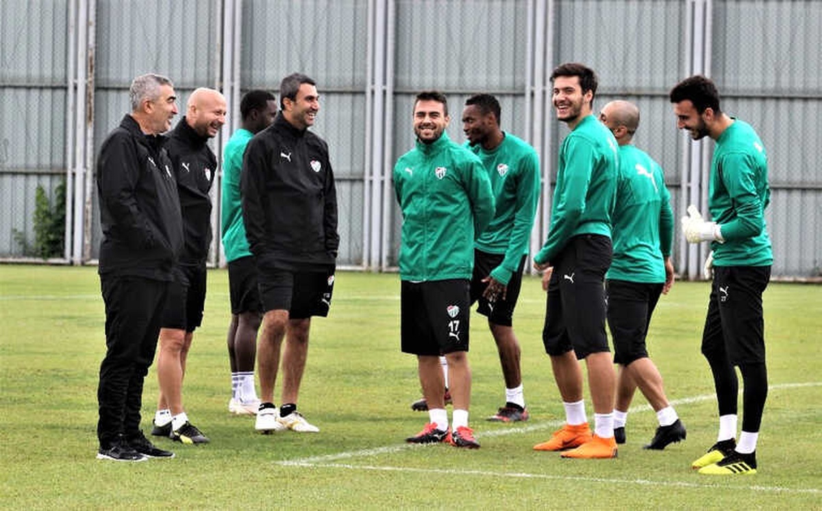 Samet Aybaba: "Ligin En İyi Futbol Oynayan Takımıyız"