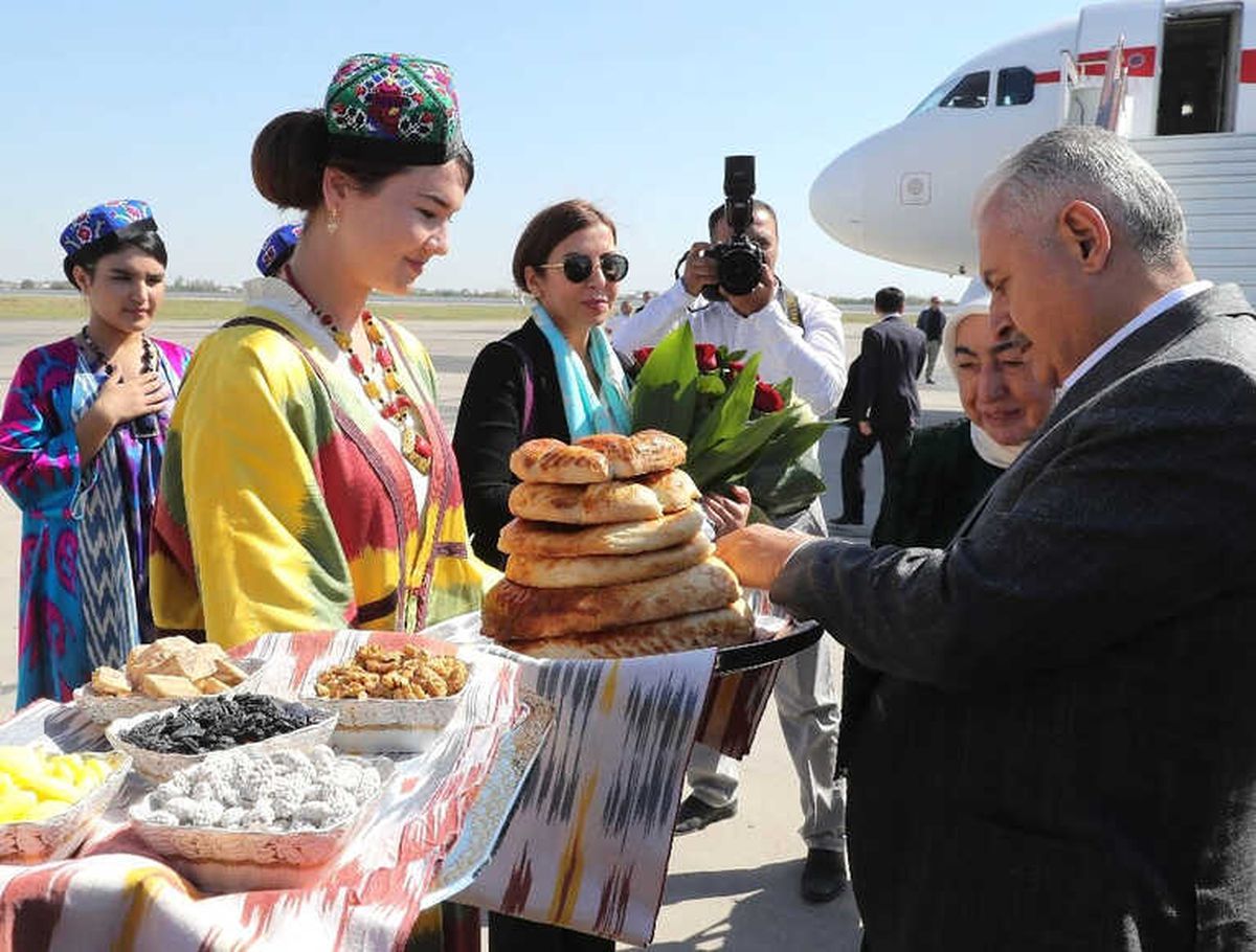 TBMM Başkanı Yıldırım Buhara\'da