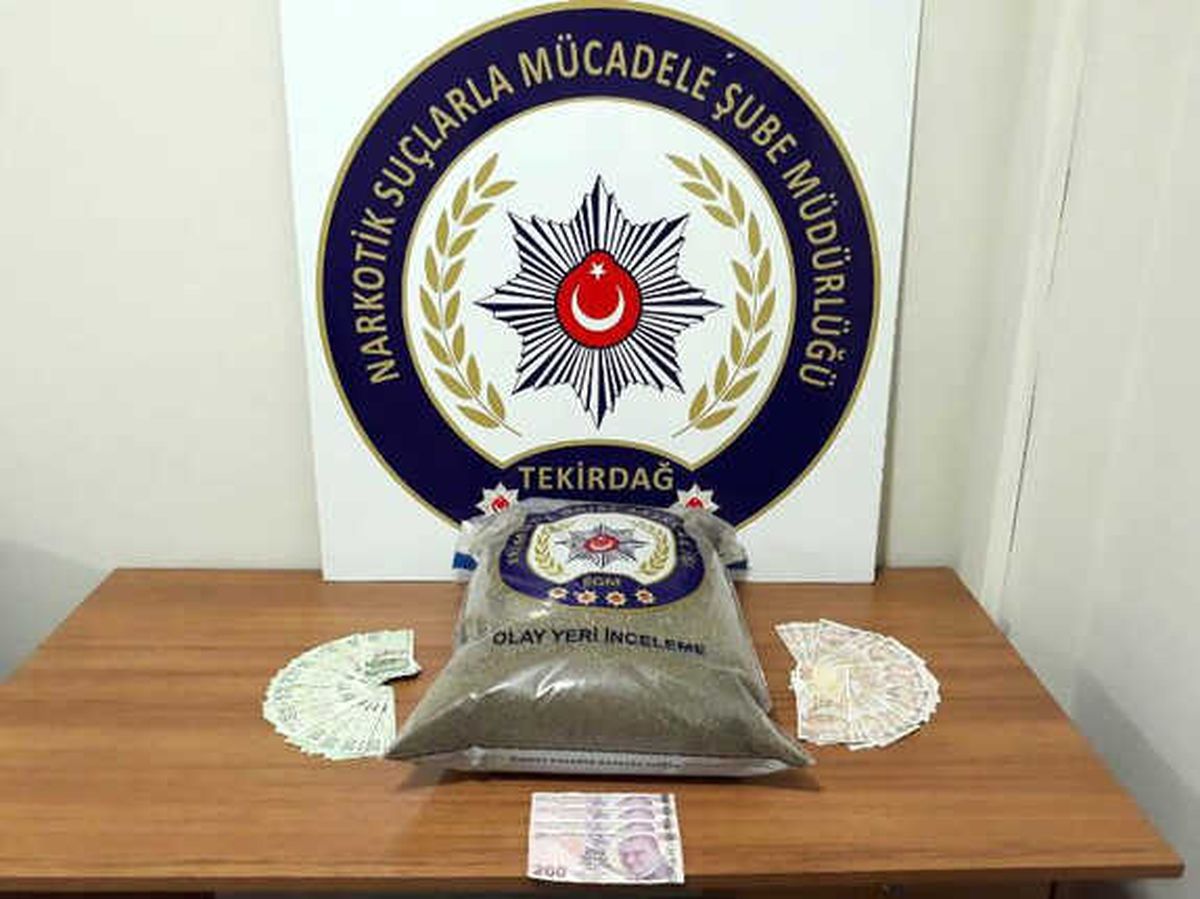 Tekirdağ\'da 5 Kilo Bonzai Ele Geçirildi