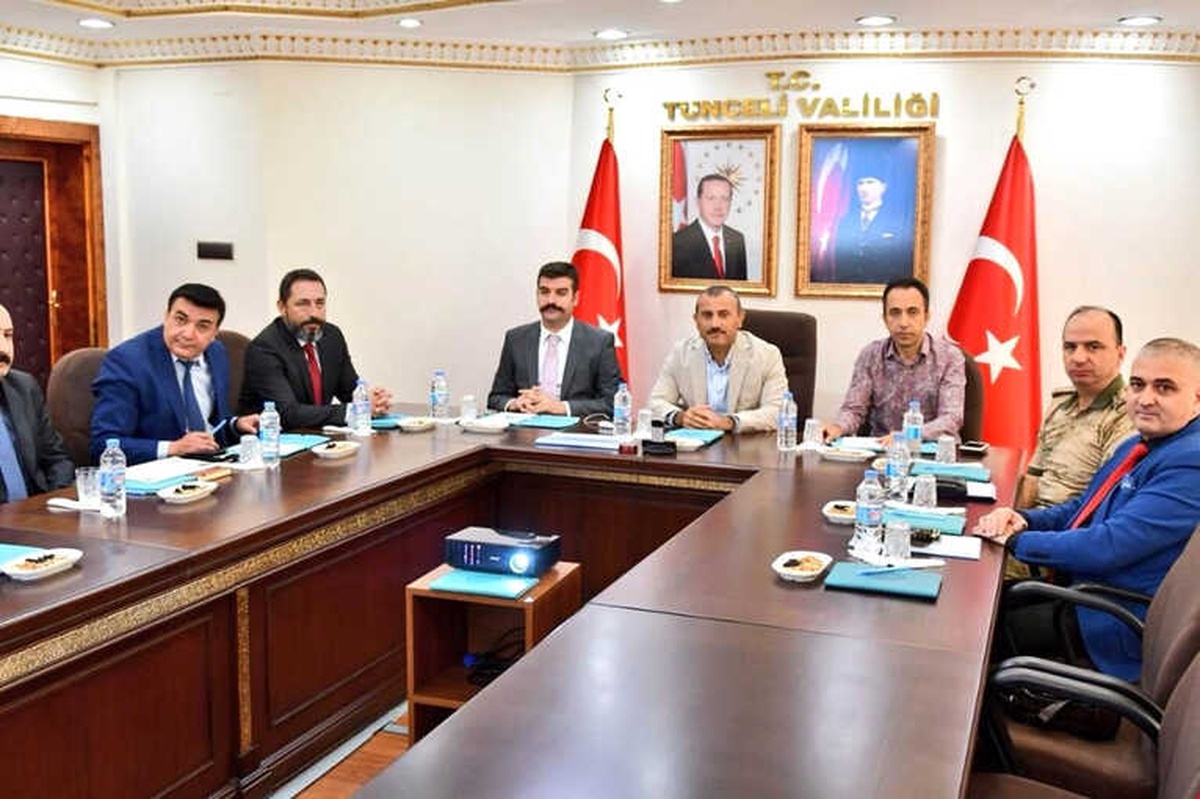 Tunceli\'de Spor Güvenliği ve Üniversite Güvenlik Toplantıları