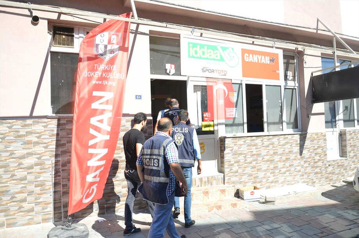 Uşak\'ta Yasadışı Bahis Operasyonu