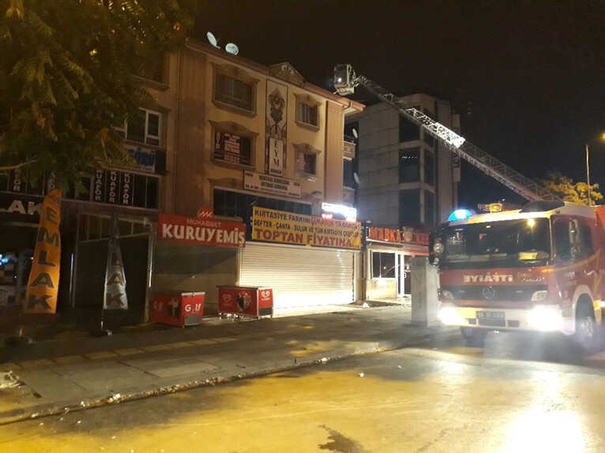 Ankara\'da Eş Zamanlı Yangınlar Korkuttu