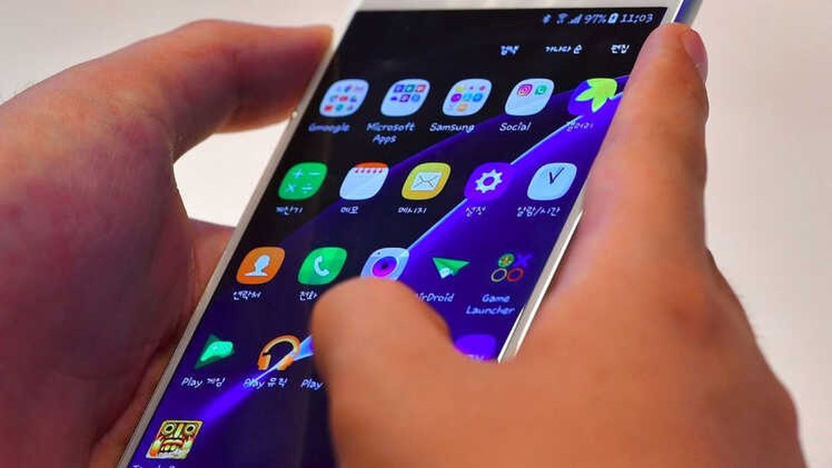 Arjantin\'de Ulusal Kampanya: Annesini Kanserden Kaybeden 11 Yaşındaki Çocuğun Telefonu Aranıyor