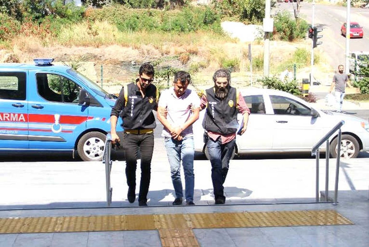 Banka Müdürü Tutuklandı
