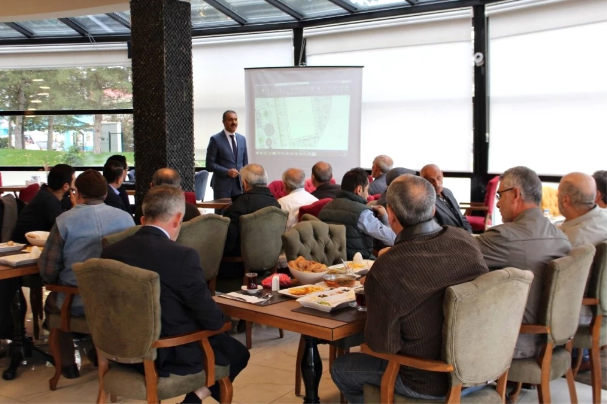 Başkan Bekler, Merkez Cami Çevresi Projesi\'ni Anlattı