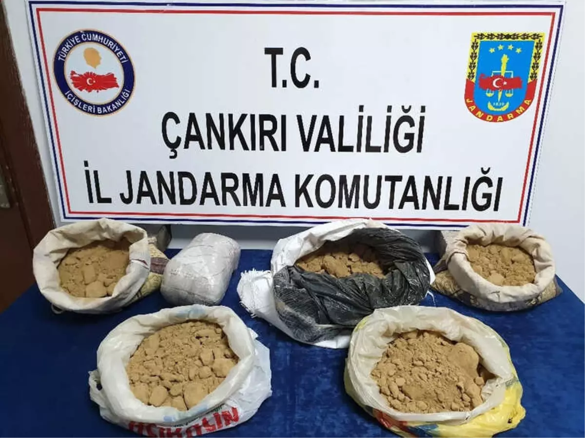 Çankırı\'da 9 Kilo Toz Esrar Ele Geçirildi
