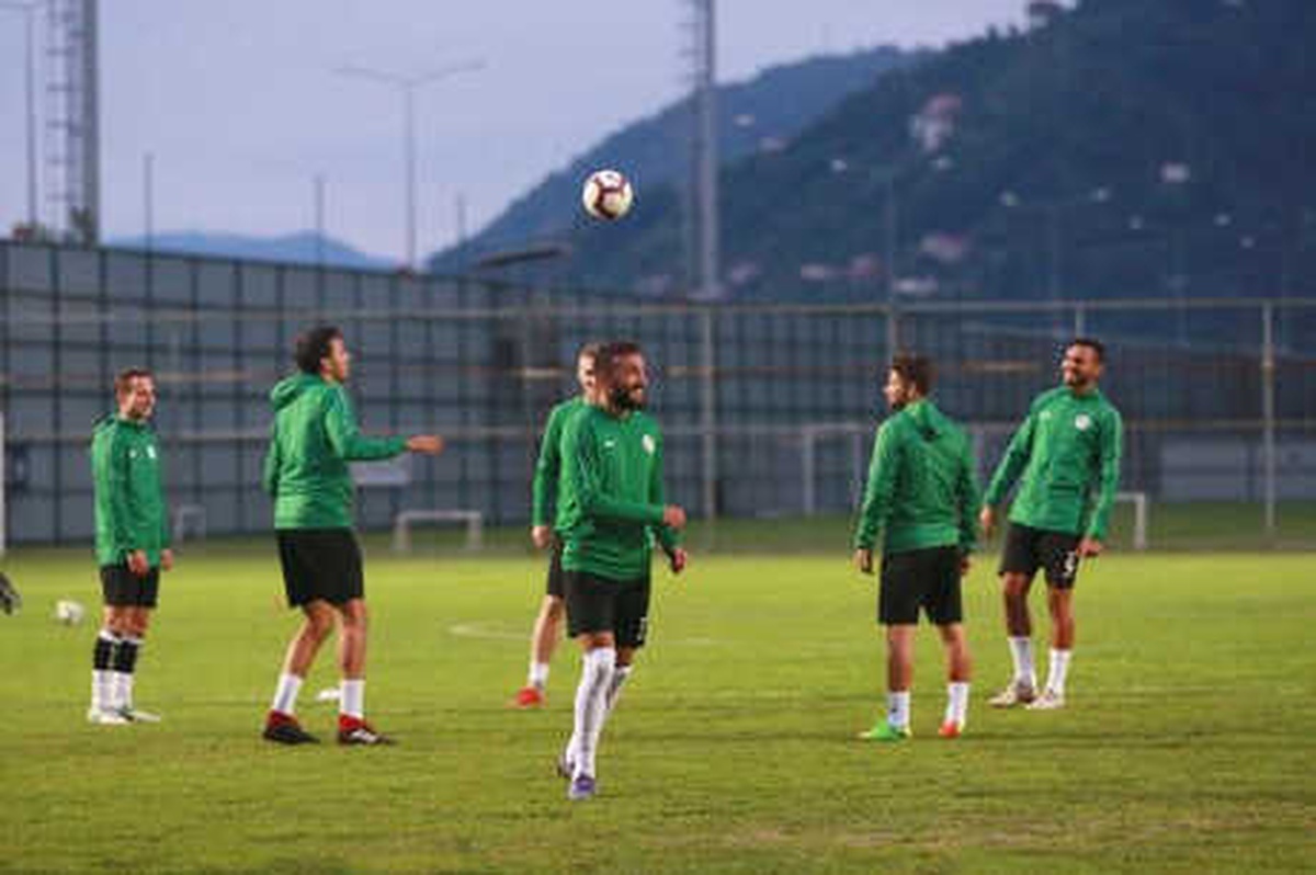 Çaykur Rizespor\'da Fenerbahçe Hazırlıkları Başladı