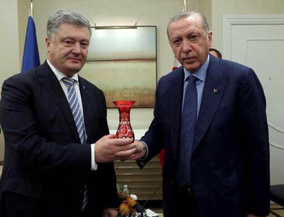 Cumhurbaşkanı Erdoğan, Ukrayna Cumhurbaşkanı Poroşenko ile Görüştü/ek Fotoğraf
