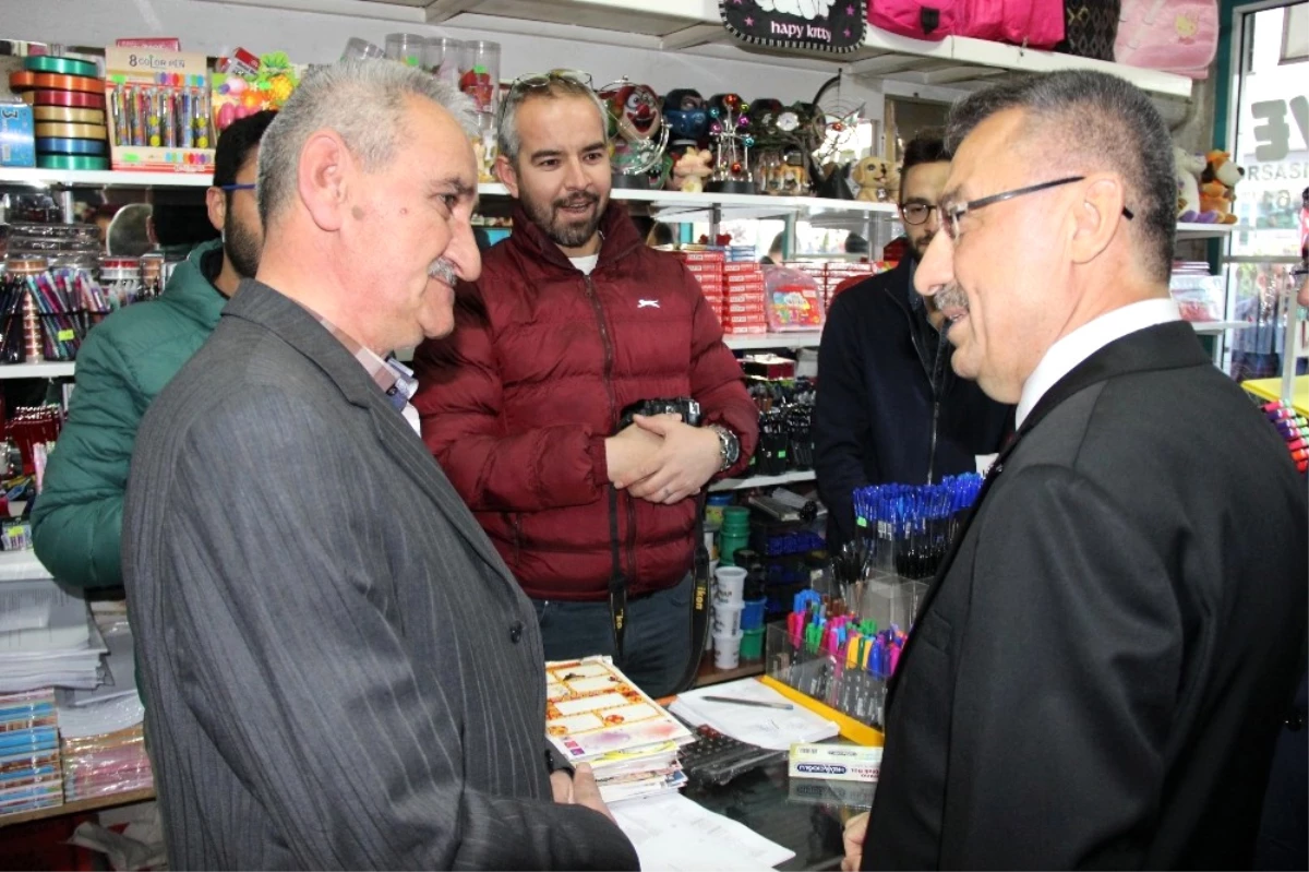 Cumhurbaşkanı Yardımcısı Oktay, Yozgat\'ta Esnafla Buluştu