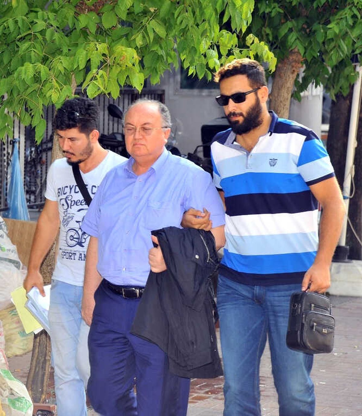 Fetö\'nün Babalar Grubu Davasında Küçükbay ve Sipahi\'ye Tahliye