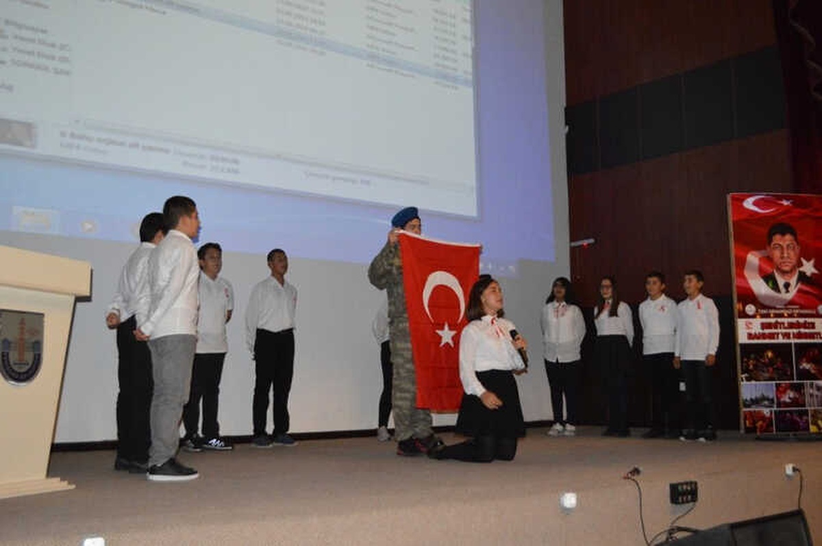 Hain Geceyi Yeniden Yaşattılar