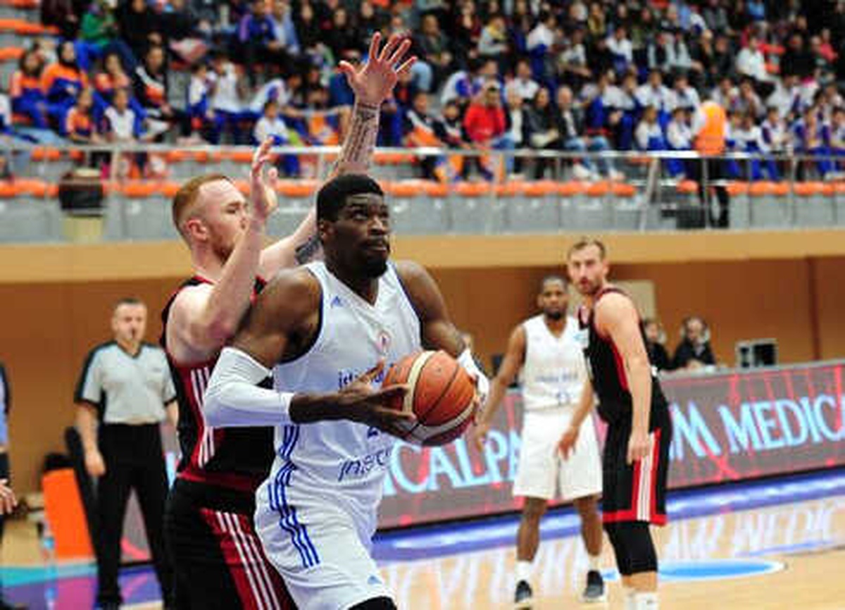 İbb Belediyespor Basketbol Takımı Avrupa\'da Bir Üst Tura Çıktı