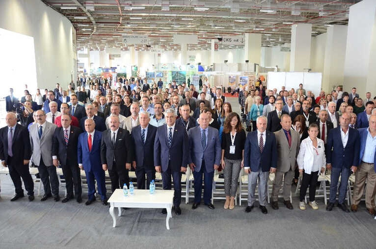 İzmir Emlak, Gayrimenkul ve Yatırım Fuarı Kapılarını Açtı