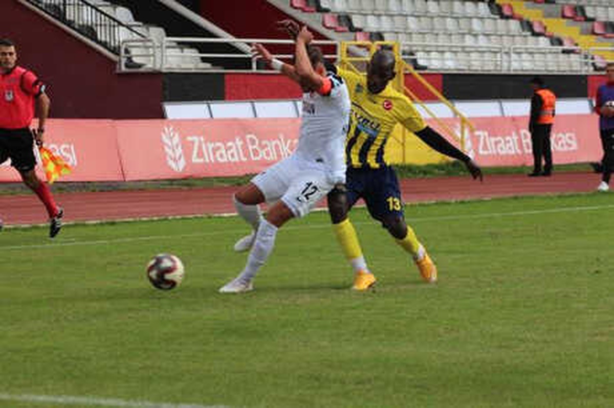 Kastamonuspor 1966 – Bitlis Özgüzelderespor: 3-2