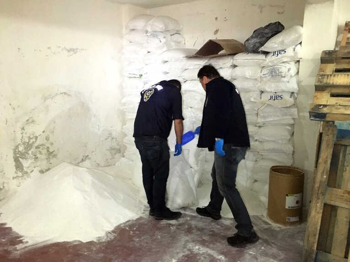 Küçükçekmece\'de 10 Ton Sahte Deterjan Ele Geçirildi