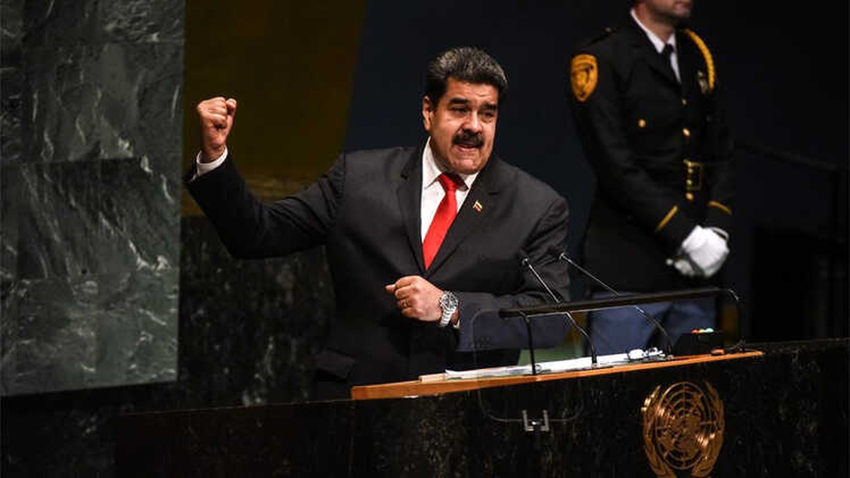 Maduro : Trump\'la El Sıkışmaya Hazırım