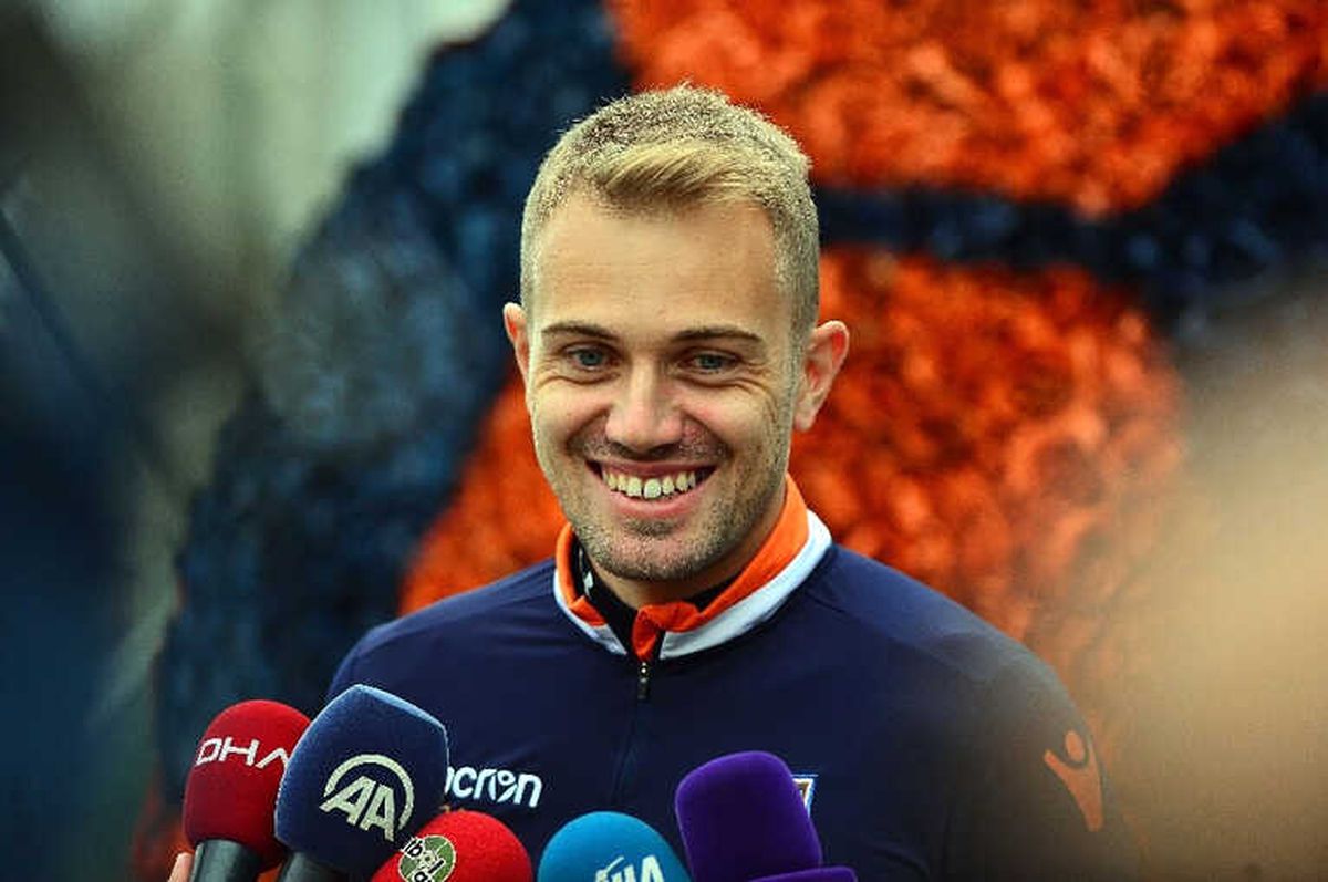 Mert Günok: "İyi Performans Gösterdiğim Taktirde Milli Takım\'a Seçileceğimi Düşünüyorum"
