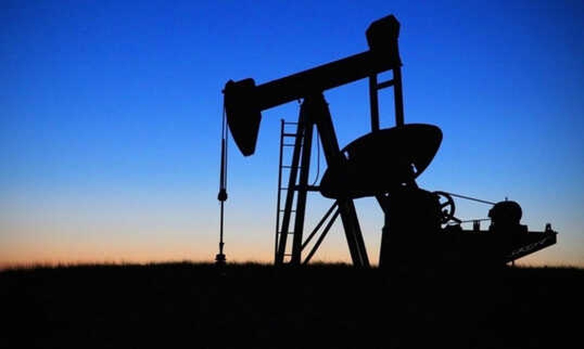 Petrol Fiyatları 4 Yıl Sonra 82 Doların Üzerinde