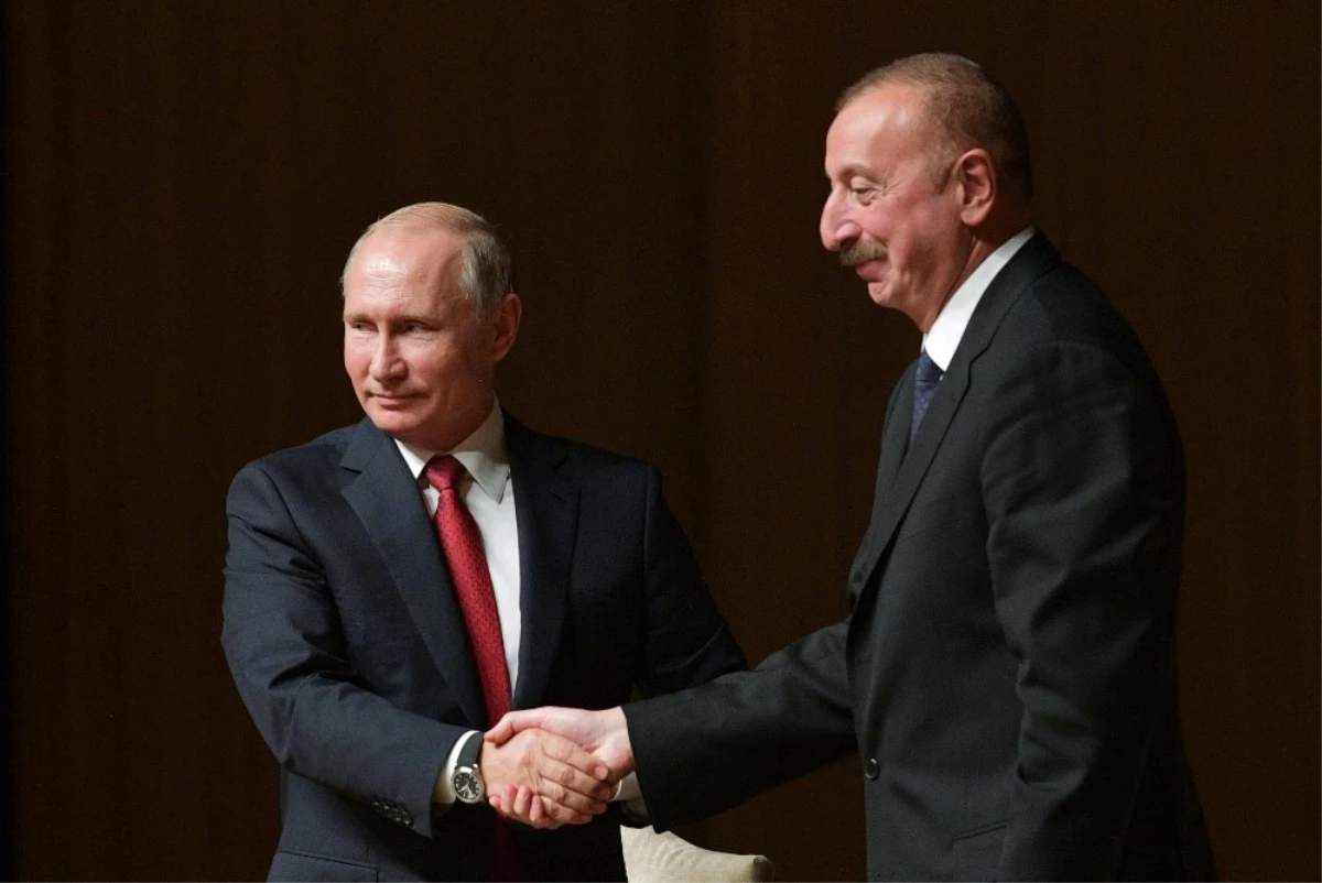 Putin \'9. Azerbaycan-Rusya Bölgesel Forumu\'na Katıldı