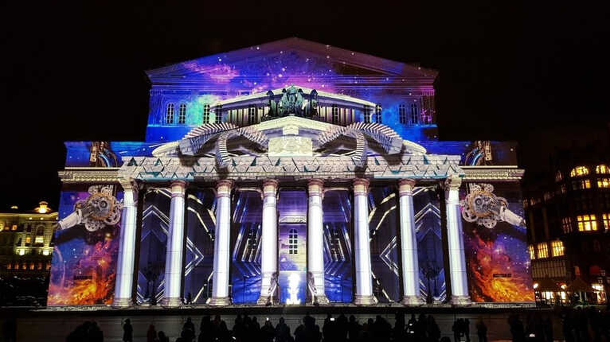 Rusya\'da Işık Çemberi Festivali Rekorlarla Tamamlandı