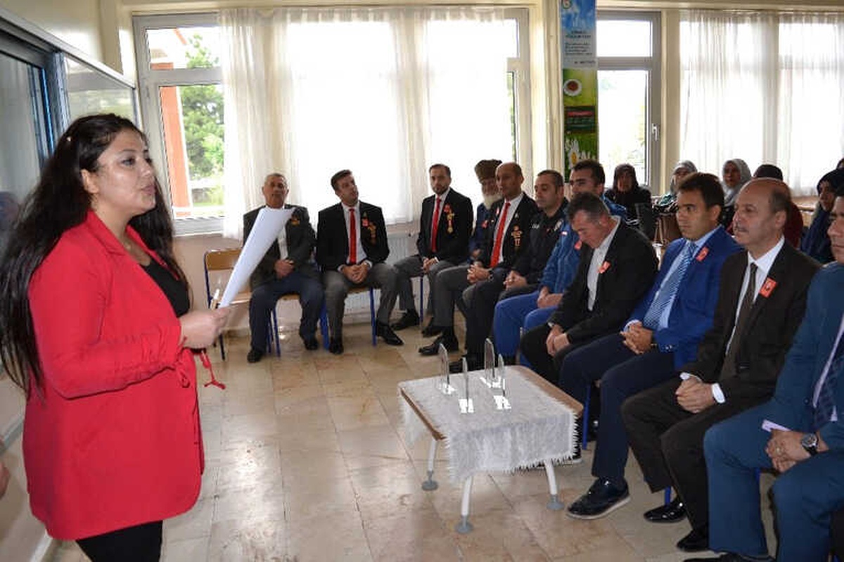 Şehit Imış Adına Yapılan Kütüphane Törenle Açıldı