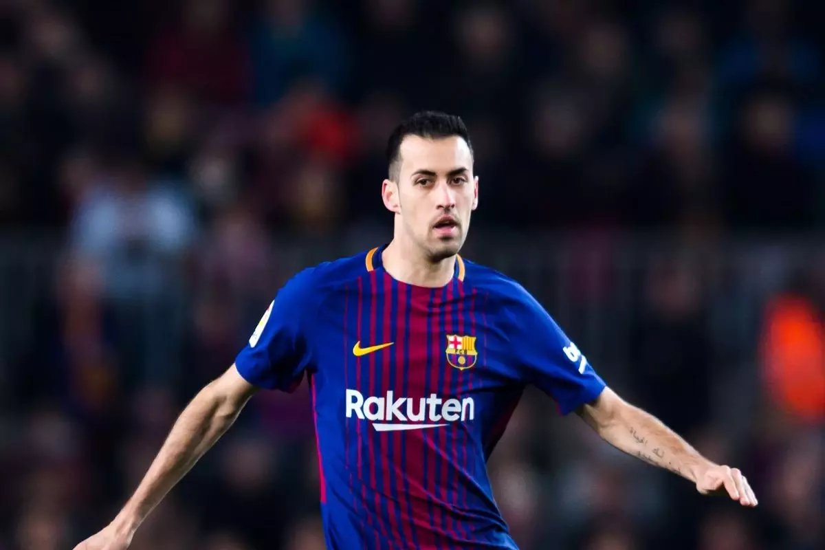 Sergio Busquets, Barcelona ile Olan Sözleşmesini 2023\'e Kadar Uzattı