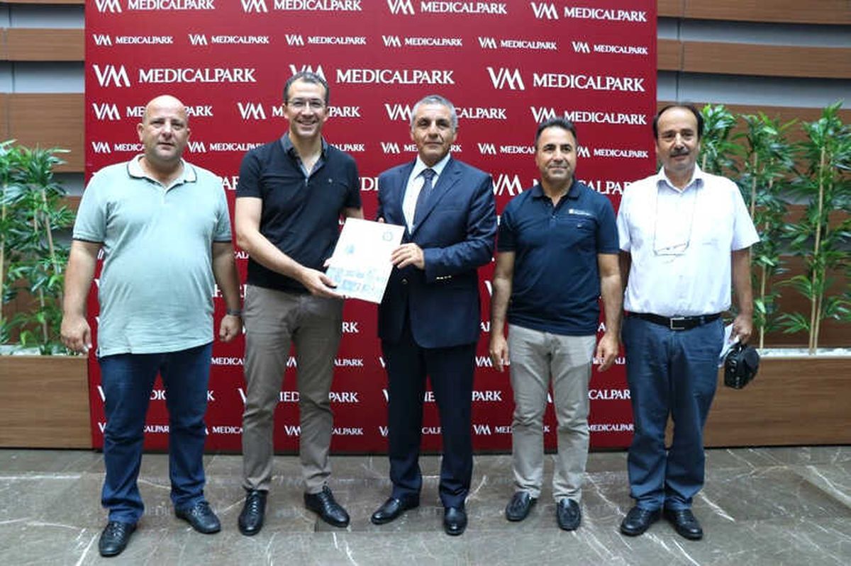 Toros Üniversitesi ile Madical Park Mersin Hastanesi Arasında İşbirliği Protokolü