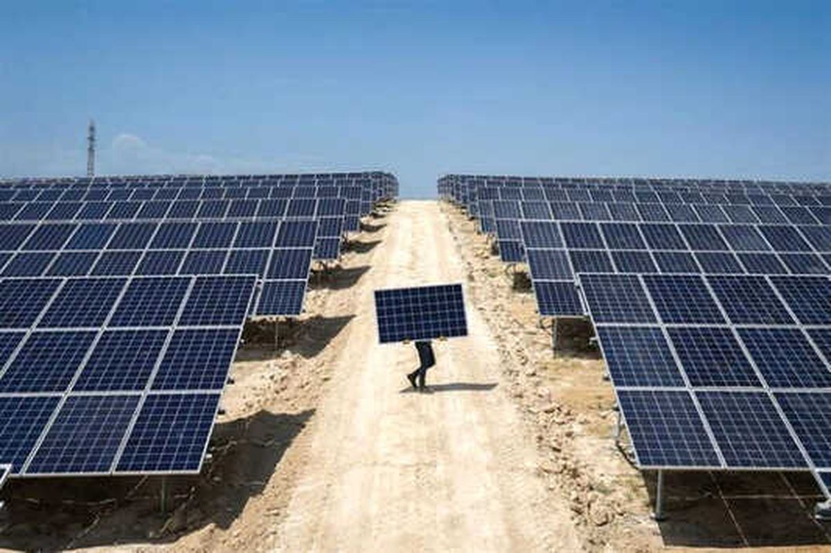 Van\'da 20 Megavatlık Güneş Santrali Elektrik Üretimine Başladı
