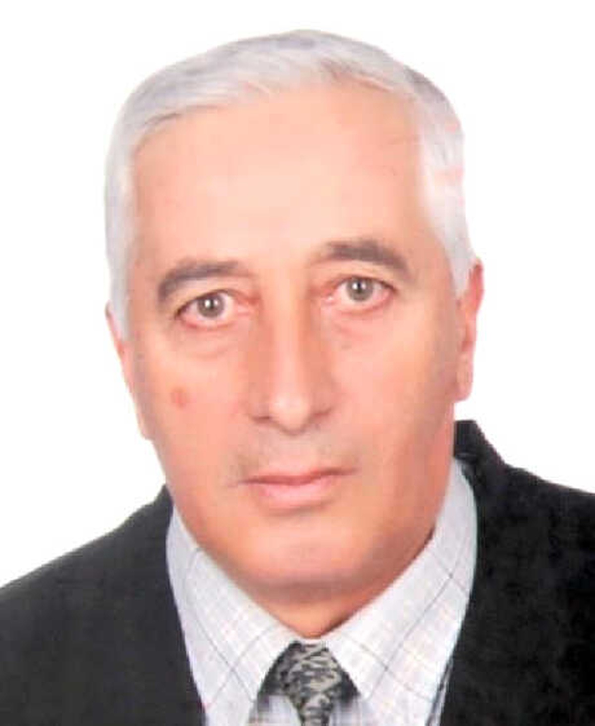 Ziraat Odası Eski Başkanı Boğanın Saldırısı Sonucu Öldü