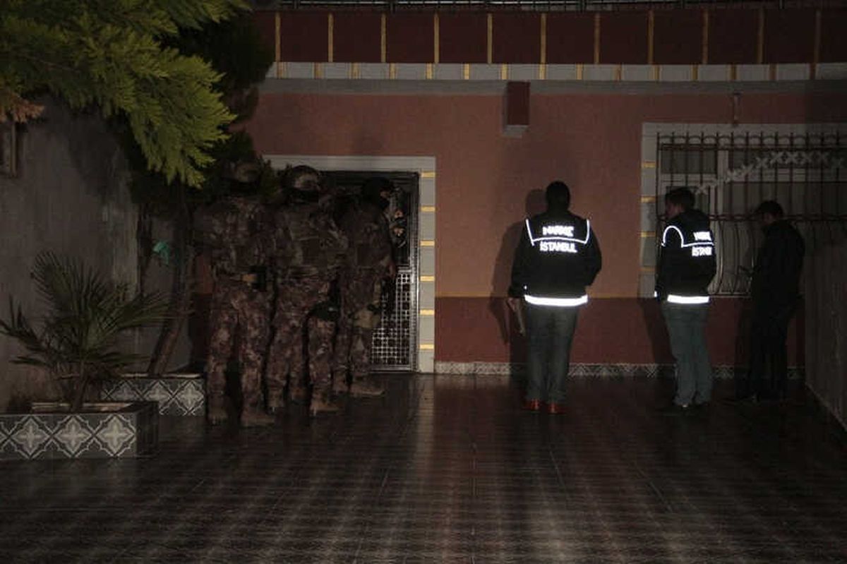 Beyoğlu\'nda Helikopter Destekli Narkotik Operasyonu
