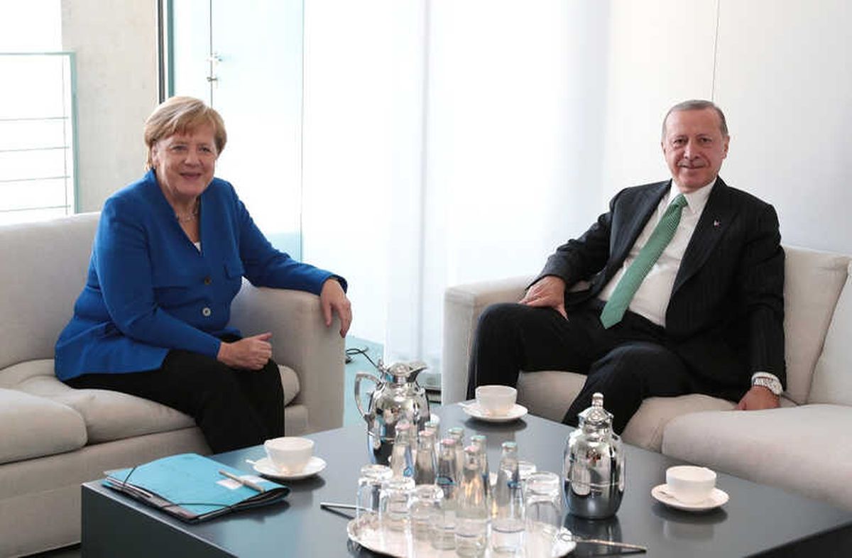 Erdoğan, Merkel ile Görüştü
