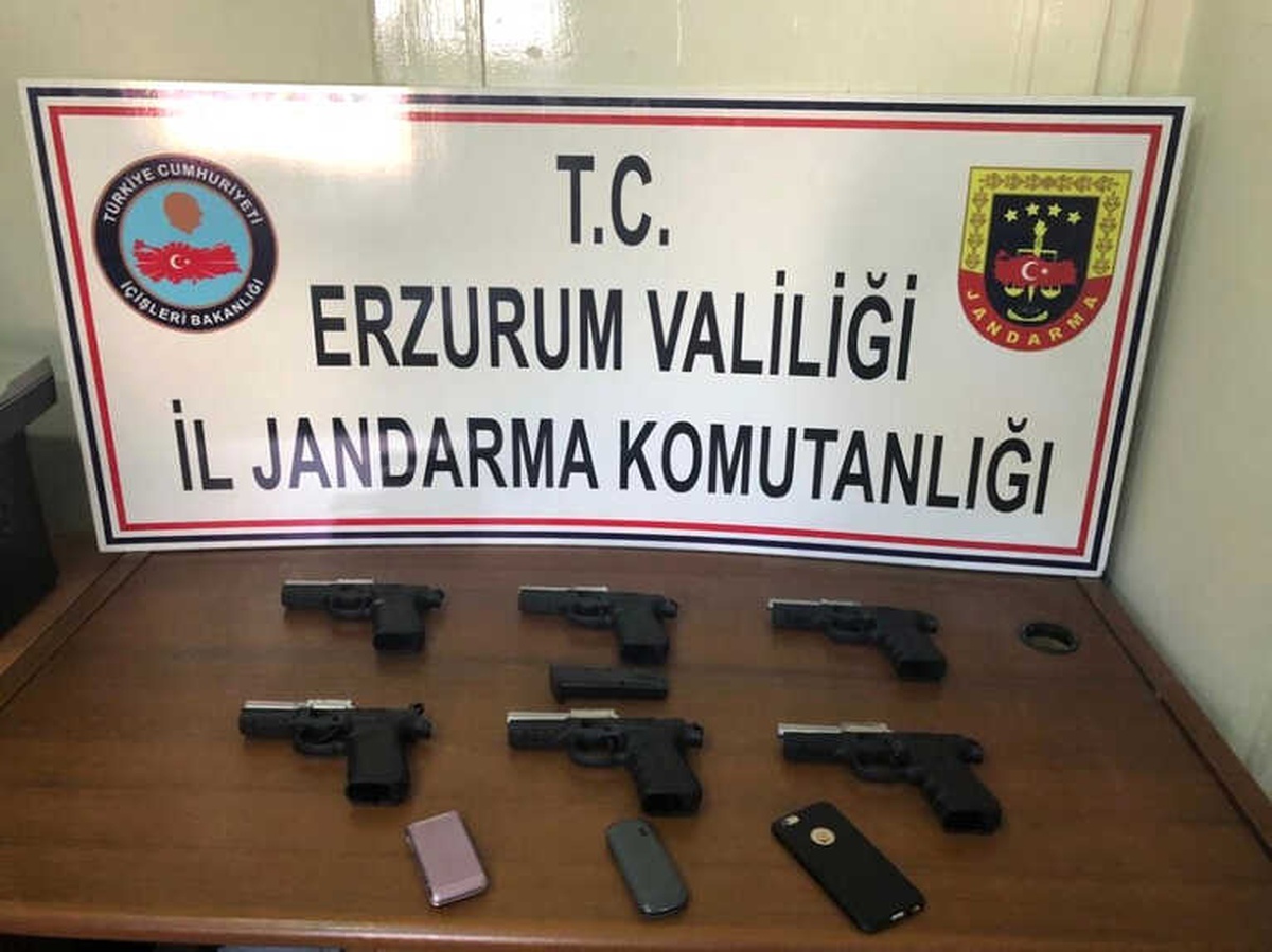 Erzurum\'da Silah Kaçakçılarına Operasyon: 6 Kişi Gözaltı