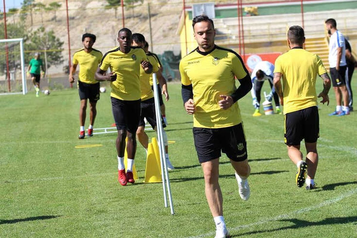 Evkur Yeni Malatyaspor\'da Başakşehir Maçı Hazırlıkları Sürüyor