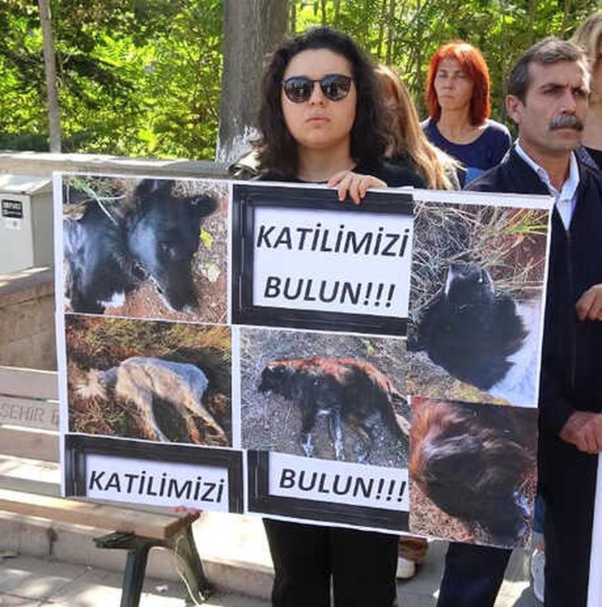 Hayvan Hakları Savunucularından Adliye Önünde Açıklama