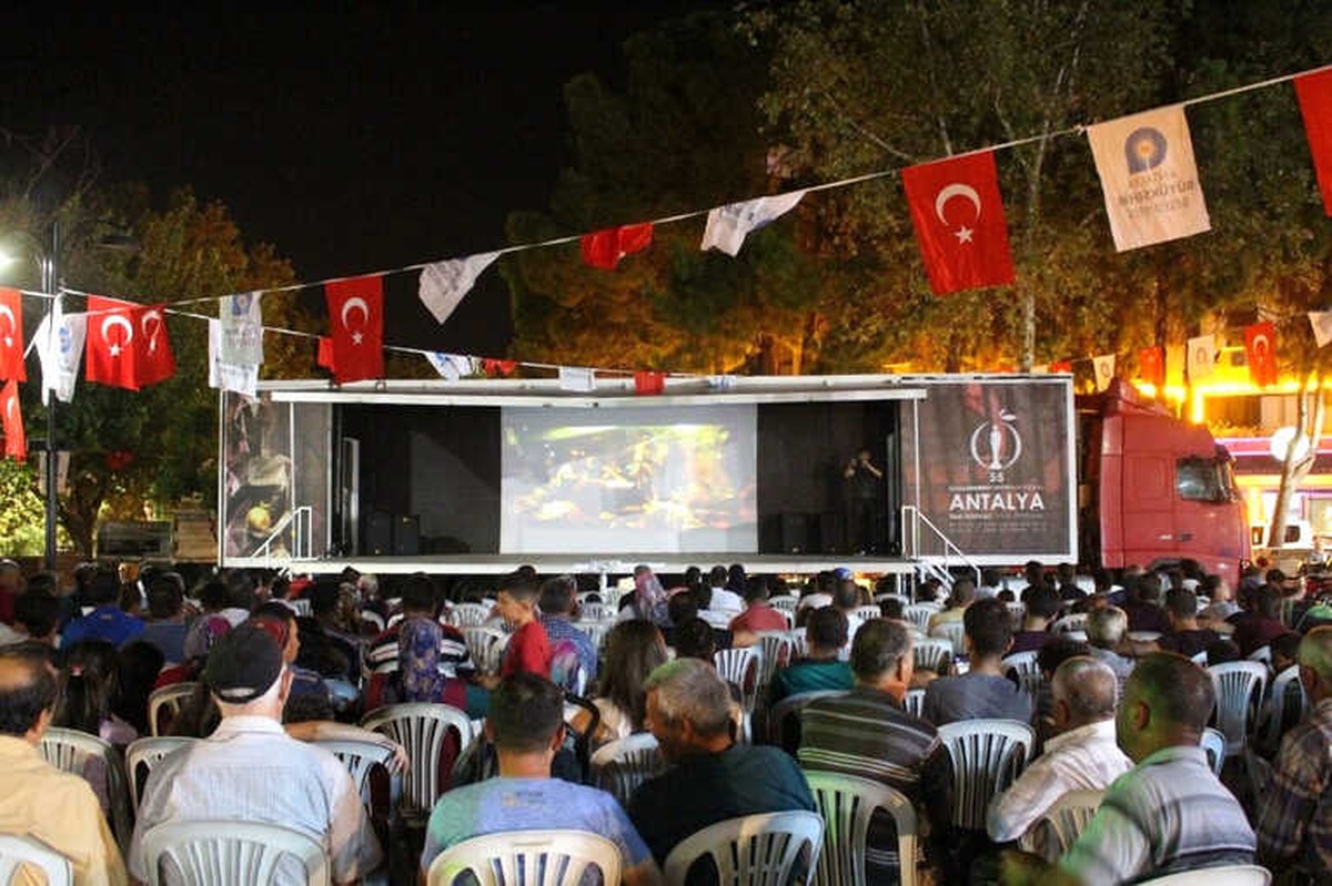 Manavgat ve Kaş\'ta Festival Heyecanı