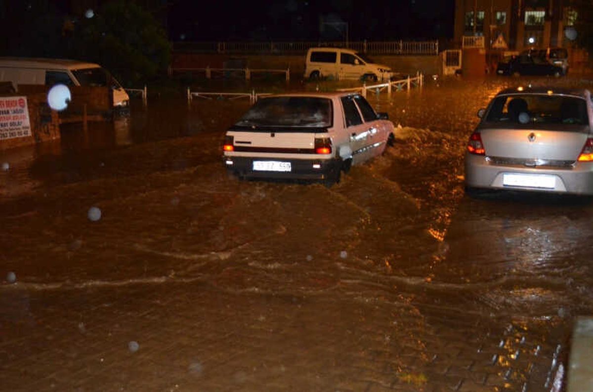 Meteoroloji\'den Trakya İçin Şiddetli Yağış Uyarısı