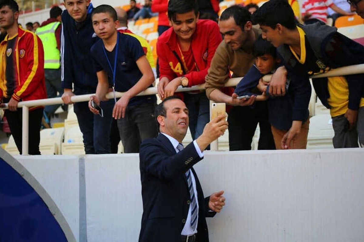 Adil Gevrek\'ten Başakşehir\'e Gözdağı