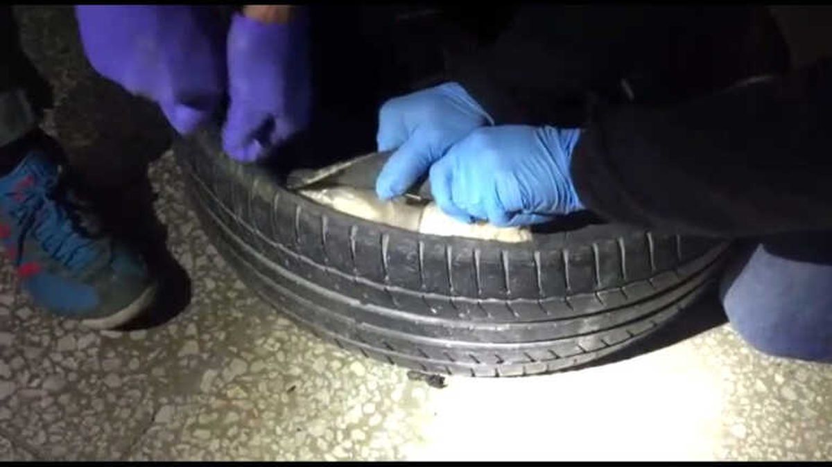 Yedek Lastikten 15 Kilo Eroin Çıktı