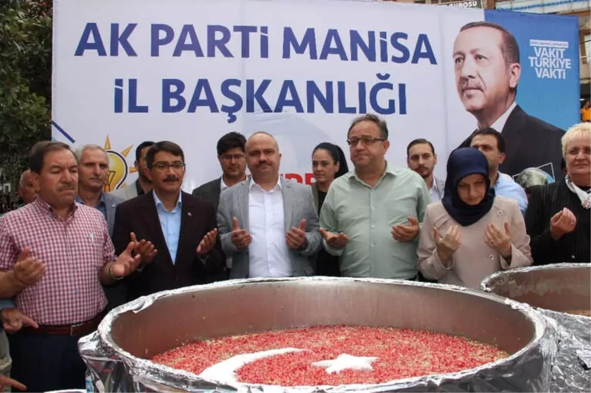 AK Parti\'den 2 Bin Kişilik Aşure Hayrı