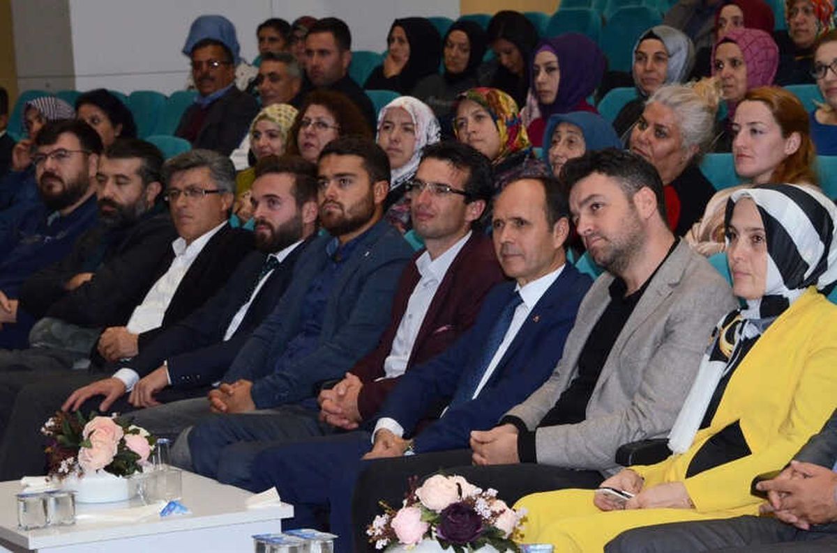 AK Parti Eylül Ayı İlçe Danışma Toplantısı Yapıldı