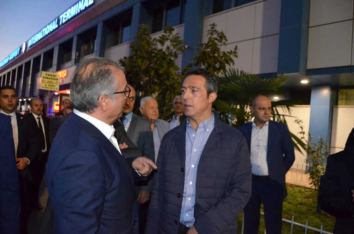 Fenerbahçe, Çaykur Rizespor Maçı İçin Trabzon\'a Geldi
