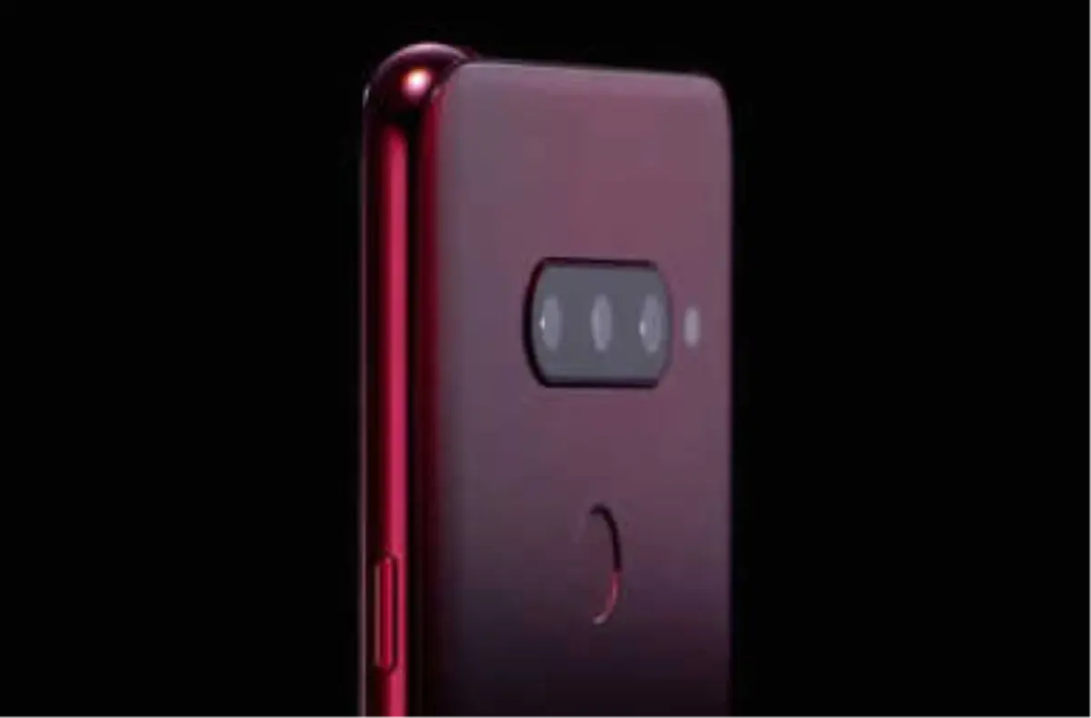 Merakla Beklenen Beş Kameralı Lg V40 Thinq Ortaya Çıktı