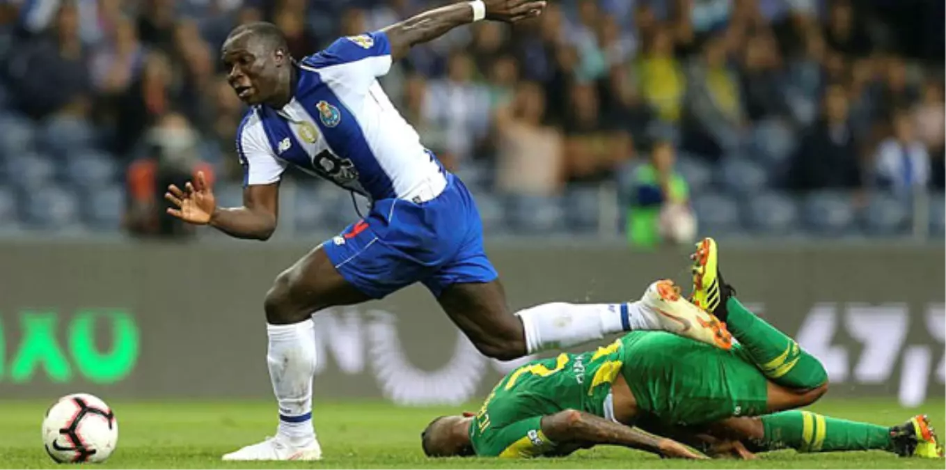 Porto\'da Aboubakar Sakatlandı!