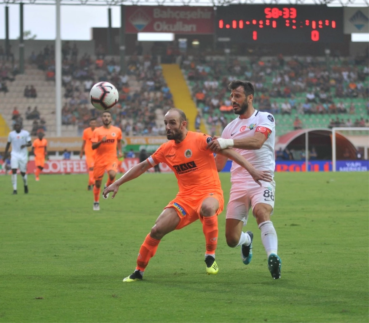 Spor Toto Süper Lig: Aytemiz Alanyaspor: 2 - Akhisarspor: 1 (Maç Sonucu)