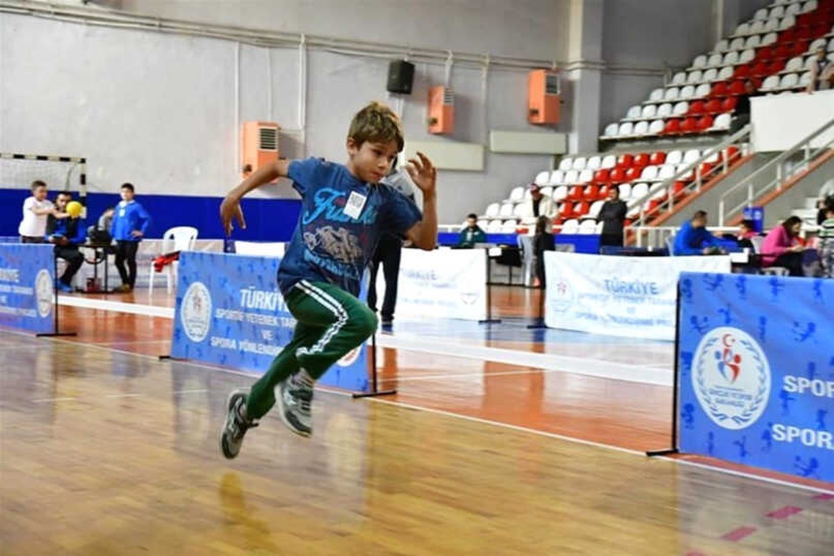 Tokat\'ta 4 Bin 22 Öğrenciden 645\'i Sportif Yetenekli Öğrenci Seçildi
