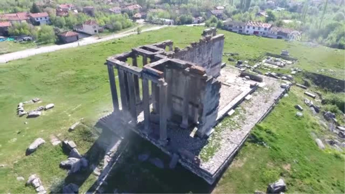 Zeus Tapınağı\'nda Çavdar Türklerine Ait 400 Figür