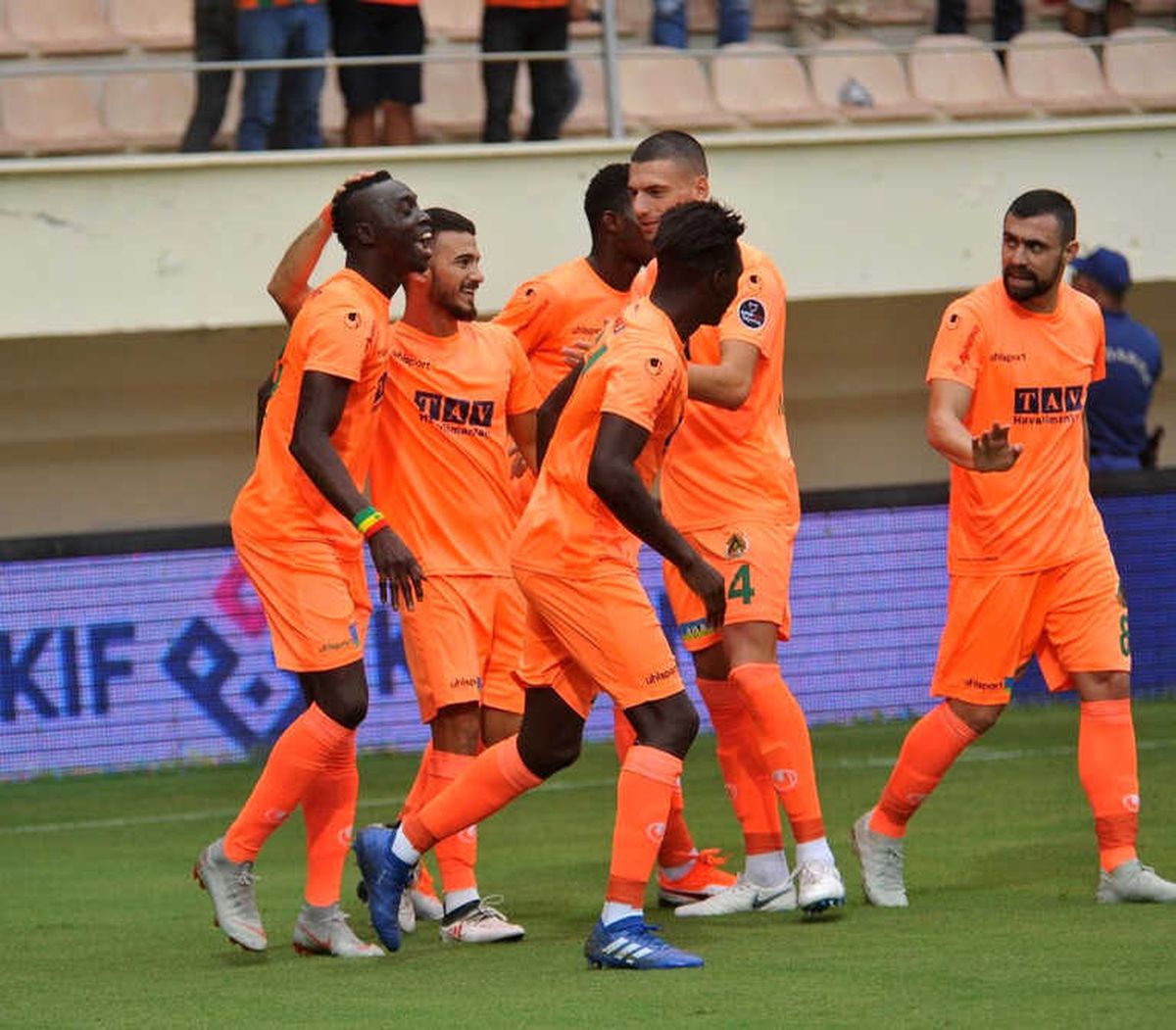 Aytemiz Alanyaspor, Galibiyet Serisini 4 Maça Çıkardı